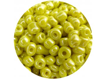 Koraliki szklane 4mm kulki...
