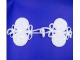 Szamerunki 240mm x 100mm BIAŁE wzór DWA KÓŁKA cena za 1 parę chińskie ozdobne guziki zapięcie do kimona
