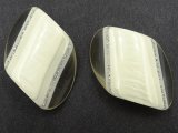22-16mm Guziki ozdobne 12 sztuk kolor ECRU WHITE SREBRNY K276A guzik nieregularny do przyszycia na stopce krytej