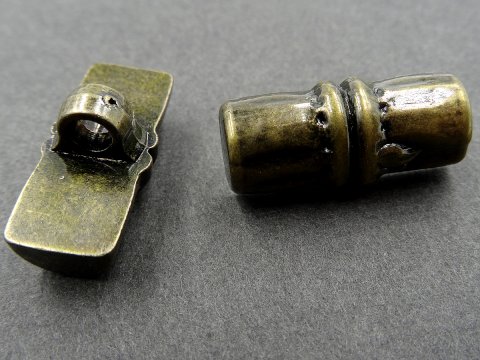24mm Guziki ozdobne HURT 144 sztuk kolor ZŁOTY OKSYDA K775 guzik średniej wielkości do marynarki swetra na stopce old gold