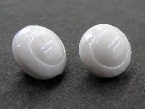 10mm Guziki ozdobne 12sztuk kolor BIAŁY Z POŁYSKIEM K133 guzik ozdobny plastikowy na stopce do bluzki
