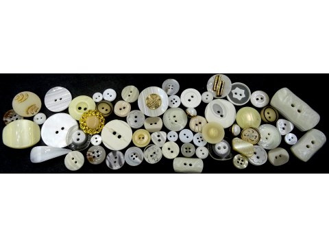 25mm Guziki ozdobne 12 sztuk kolor BIAŁY PERŁOWY JASNE ECRU K806 guzik plastikowy na stopce każdy jest inny duży wybór