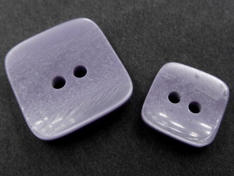 18mm Guziki ozdobne 12 sztuk kolor FIOLETOWY PERŁOWY K437 guzik kwadratowy dwie dziurki z połyskiem sklep z guzikami