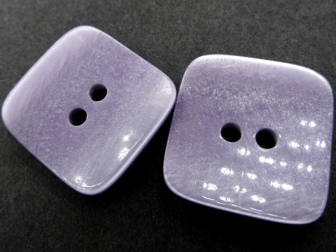18mm Guziki ozdobne 12 sztuk kolor FIOLETOWY PERŁOWY K437 guzik kwadratowy dwie dziurki z połyskiem sklep z guzikami