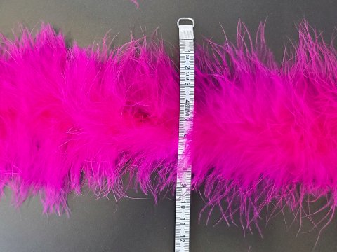 Taśma z piór marabut* FUKSJA MAGENTA cena detaliczna 1m puszyste z długim włosem cienkie boa puszek pióra na taśmie